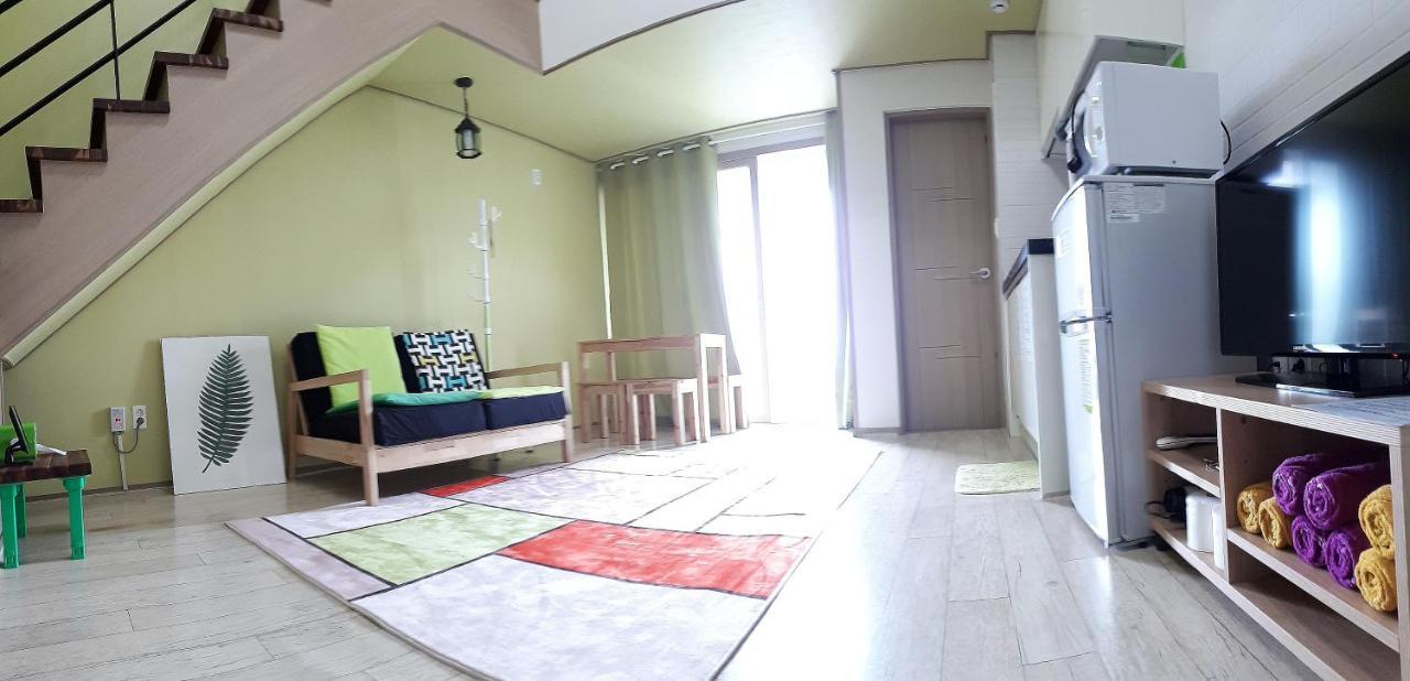 6Pm Pension Jeju Dış mekan fotoğraf
